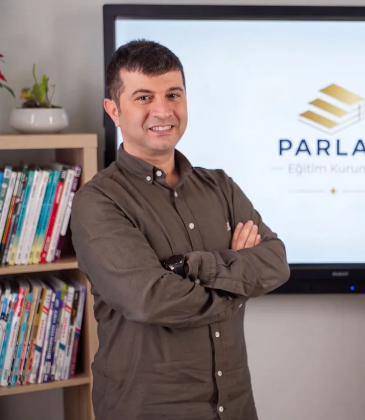 Parlar Eğitim Kurumu kurucularından Bülent Parlar